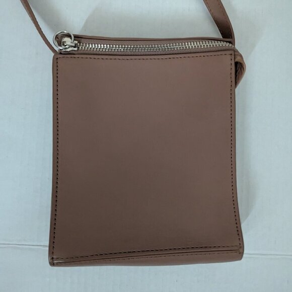 Elizabeth and James Sara Crossbody Bag Purse Tan Brown Luggage - Picture 2 of 8